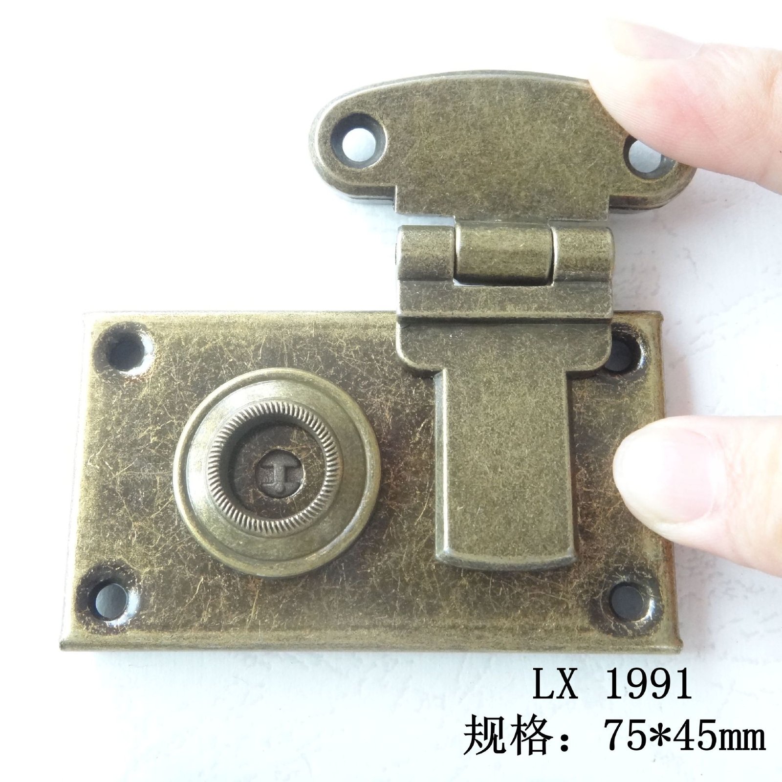 Iron Clasp 74x74mm for Case 5